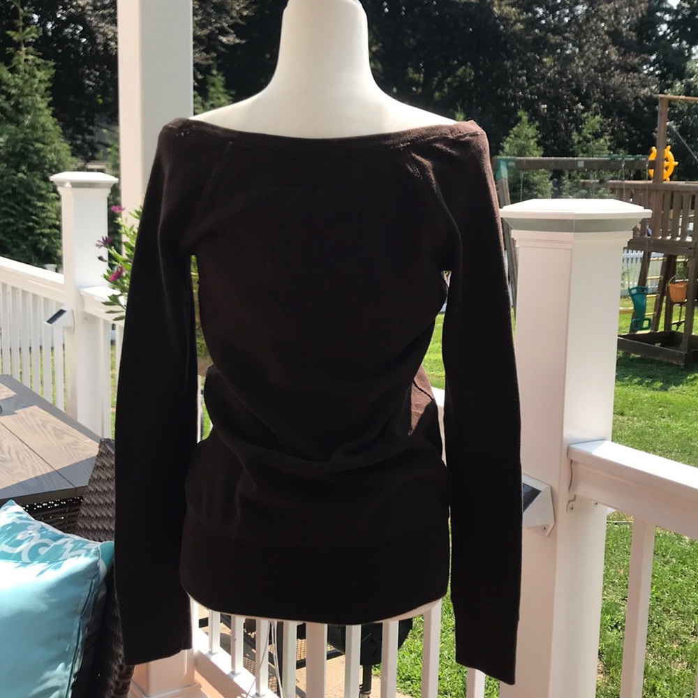Hollister Off Shoulder Sweatshirt - Picture 4 of 4